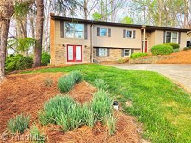 1524 Holly Circle, Wilkesboro, NC 28697
