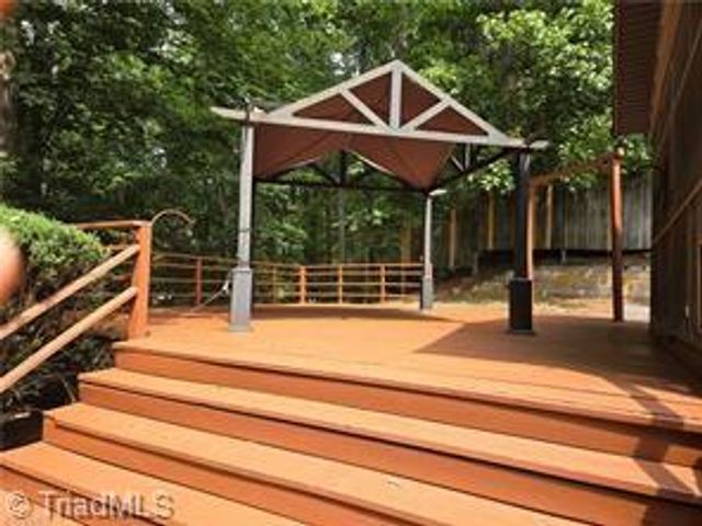 1524 Holly Circle, Wilkesboro, NC 28697