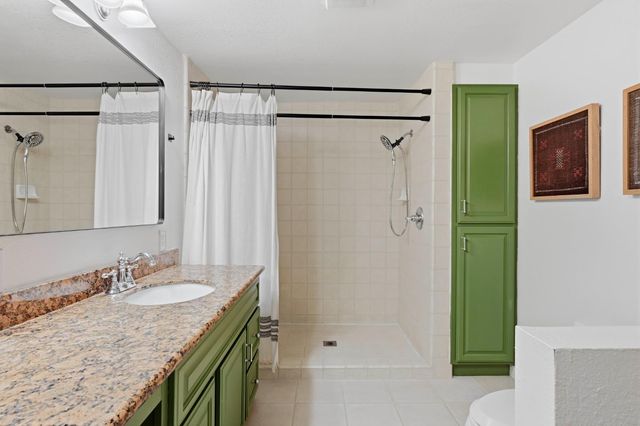 5925 Ranger Way, Carmichael, CA 95608