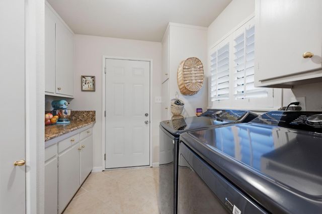 5925 Ranger Way, Carmichael, CA 95608