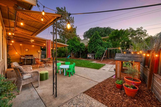 5925 Ranger Way, Carmichael, CA 95608