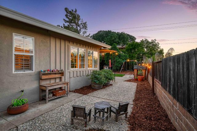 5925 Ranger Way, Carmichael, CA 95608