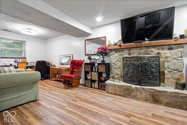 6513 Apollo Way, Indianapolis, IN 46278
