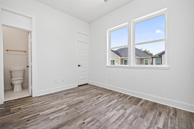 1928 Laverne Street, Houston, TX 77080
