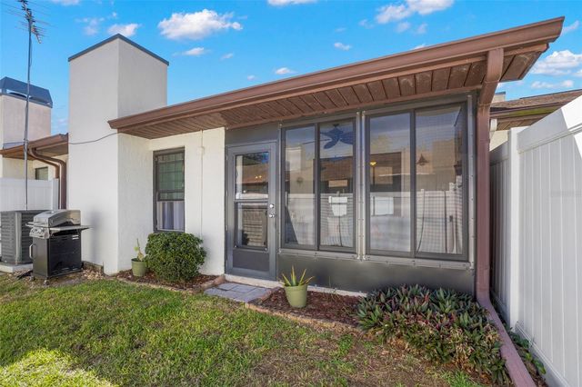 2020 DOVER COURT, Oldsmar, FL 34677