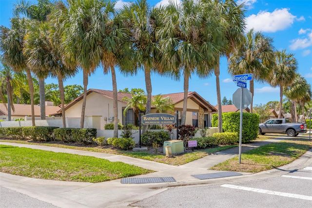 2020 DOVER COURT, Oldsmar, FL 34677