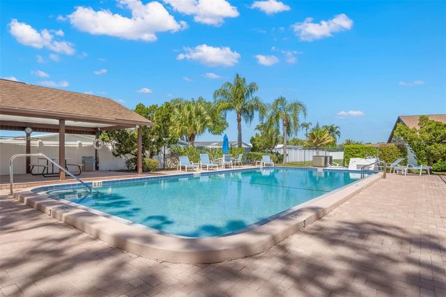 2020 DOVER COURT, Oldsmar, FL 34677