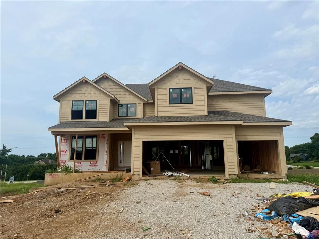 19893 W 114th Place, Olathe, KS 66061