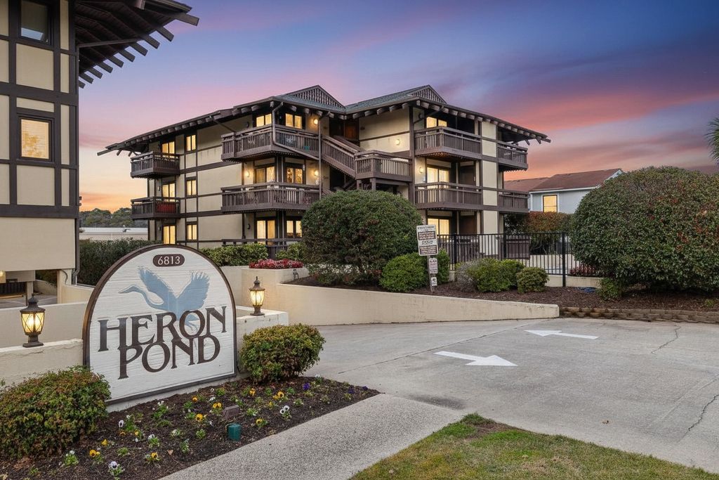 6813 Porcher Dr Apt 14, Myrtle Beach, SC 29572