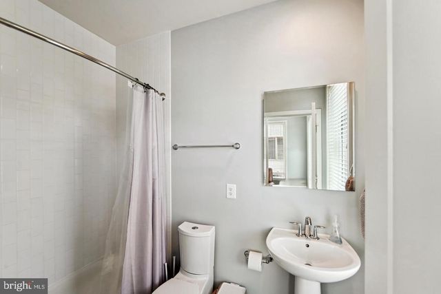 16223 DECKER, Derwood, MD 20855