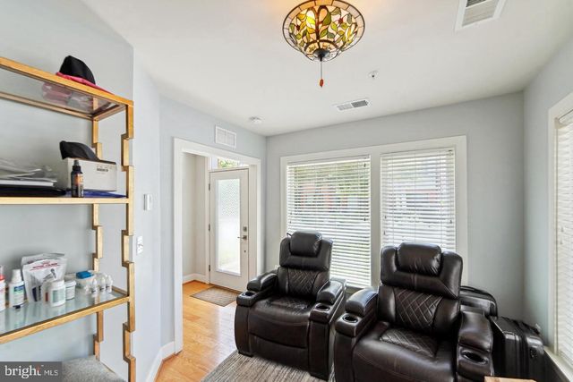 16223 DECKER, Derwood, MD 20855
