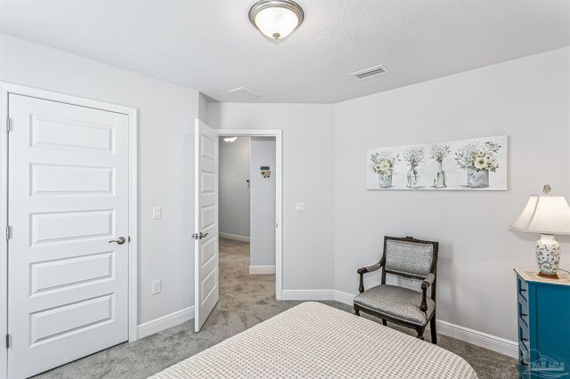 8046 Westpointe Ln, Pensacola, FL 32506