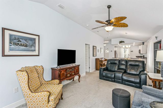 8046 Westpointe Ln, Pensacola, FL 32506