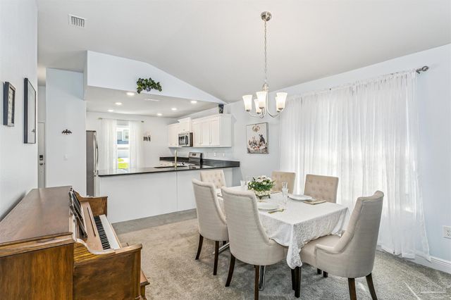 8046 Westpointe Ln, Pensacola, FL 32506