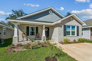 8046 Westpointe Ln, Pensacola, FL 32506