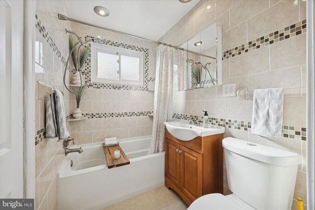 124 STONEY HILL RD, Ridley Park, PA 19078