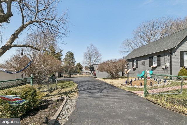 1332 PEACH ST, Upper Chichester, PA 19061