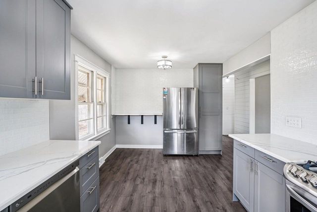 1034 88th AVENUE, Kenosha, WI 53144