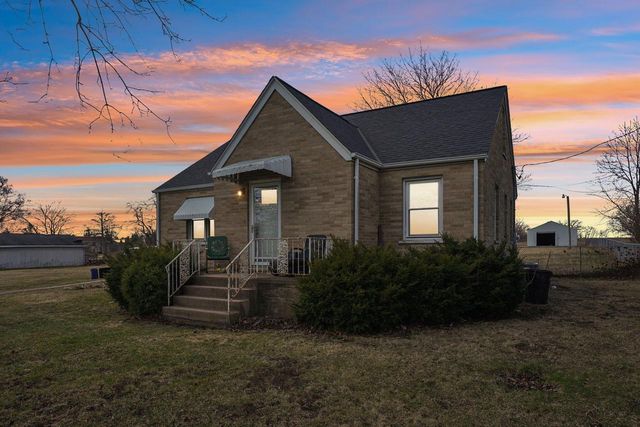 1034 88th AVENUE, Kenosha, WI 53144