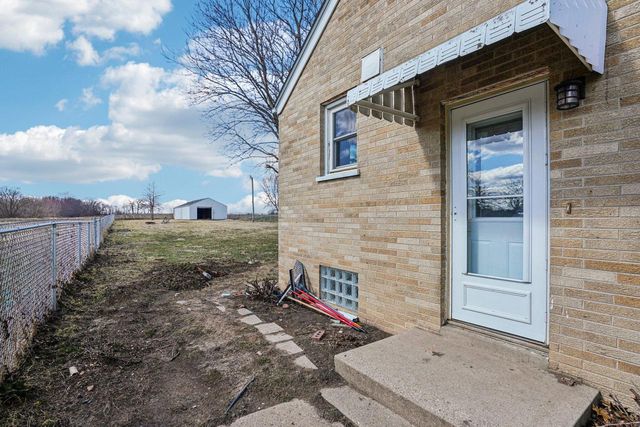 1034 88th AVENUE, Kenosha, WI 53144