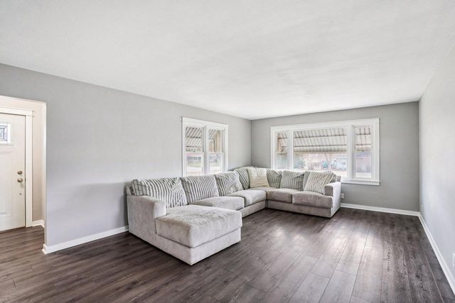 1034 88th AVENUE, Kenosha, WI 53144