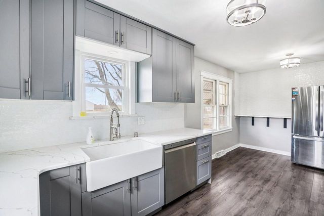 1034 88th AVENUE, Kenosha, WI 53144