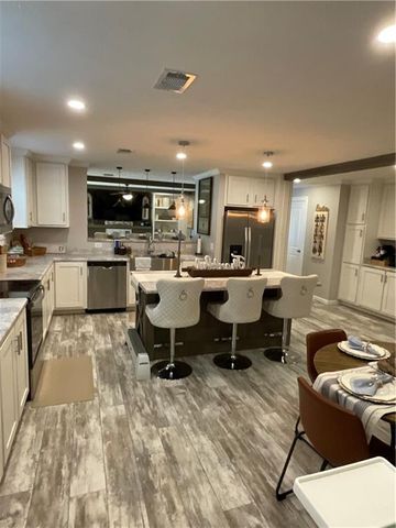 1300 Snow N Road, Semmes, AL 36575