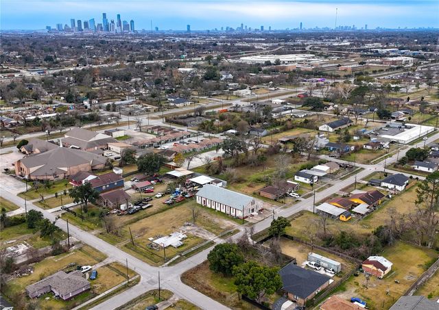 6201 Wipprecht Street, Houston, TX 77026