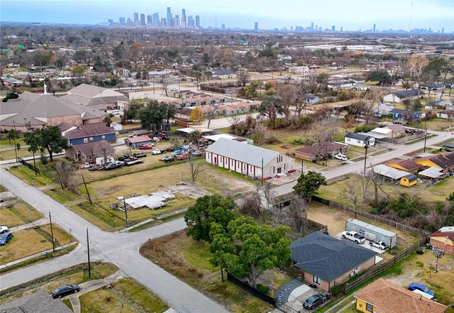 6201 Wipprecht Street, Houston, TX 77026