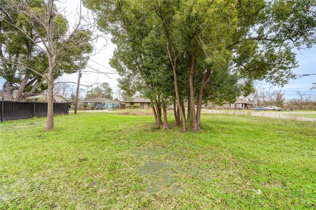 6201 Wipprecht Street, Houston, TX 77026