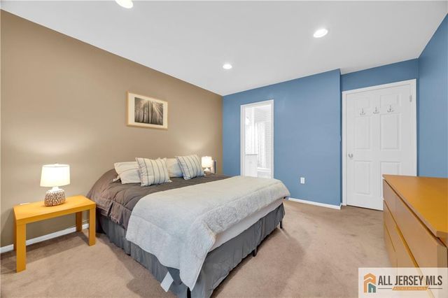 65 Pennsylvania Way, North Brunswick, NJ 08902