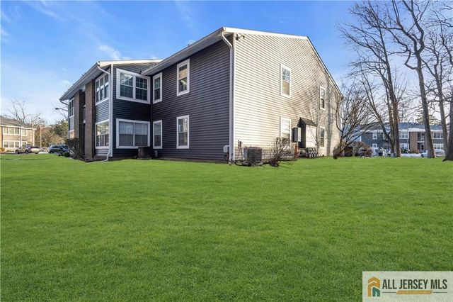 65 Pennsylvania Way, North Brunswick, NJ 08902