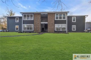 65 Pennsylvania Way, North Brunswick, NJ 08902