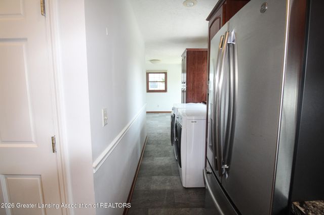 1036 N Crandell Drive, Charlotte, MI 48813