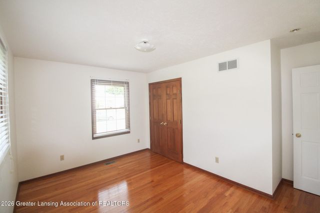 1036 N Crandell Drive, Charlotte, MI 48813