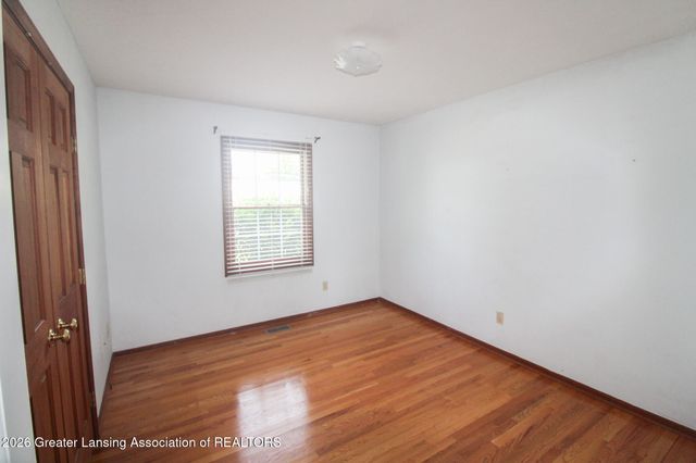 1036 N Crandell Drive, Charlotte, MI 48813