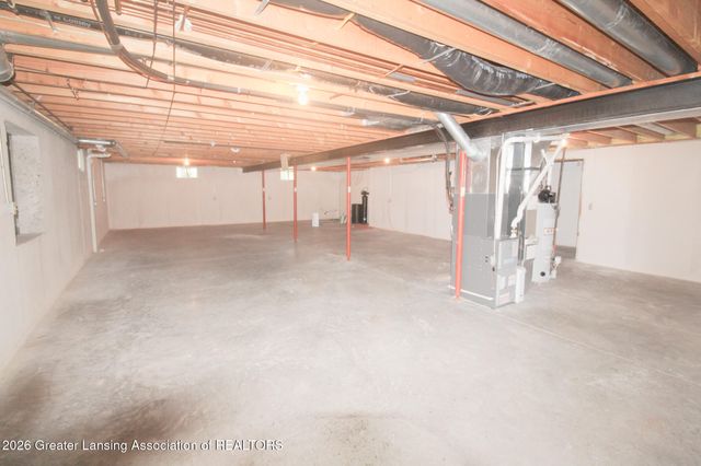 1036 N Crandell Drive, Charlotte, MI 48813