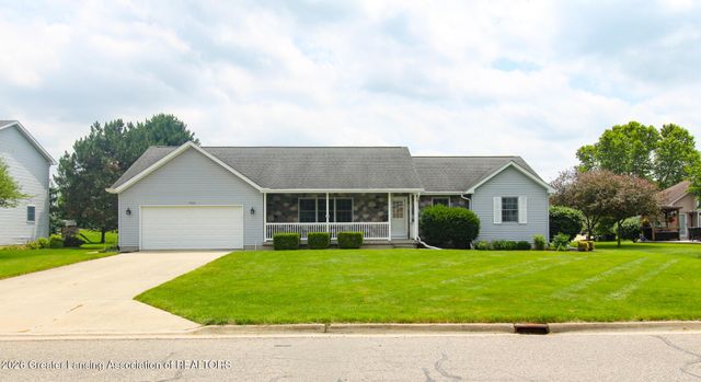1036 N Crandell Drive, Charlotte, MI 48813