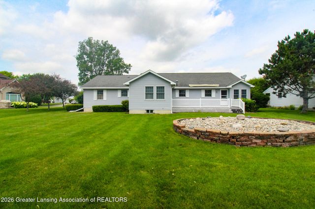 1036 N Crandell Drive, Charlotte, MI 48813