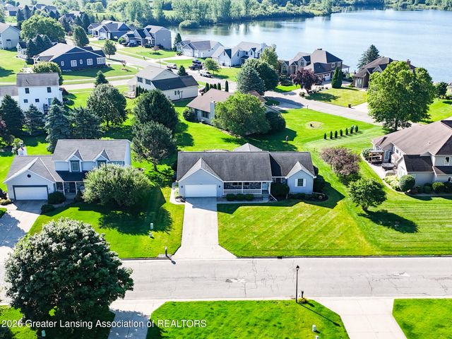 1036 N Crandell Drive, Charlotte, MI 48813