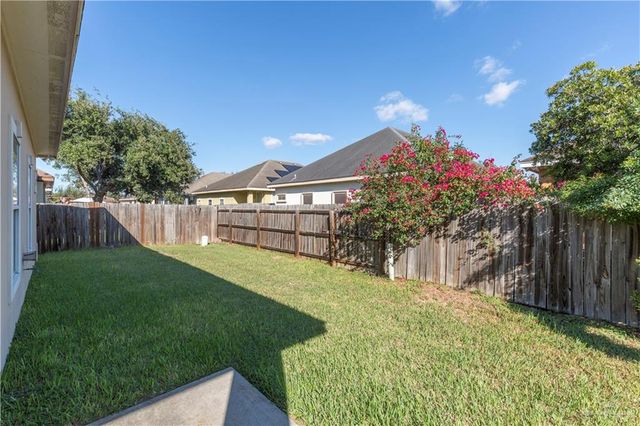 708 S Excalibur Street, Edinburg, TX 78539