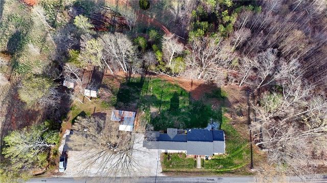 4797 Rockford Road, Dobson, NC 27017