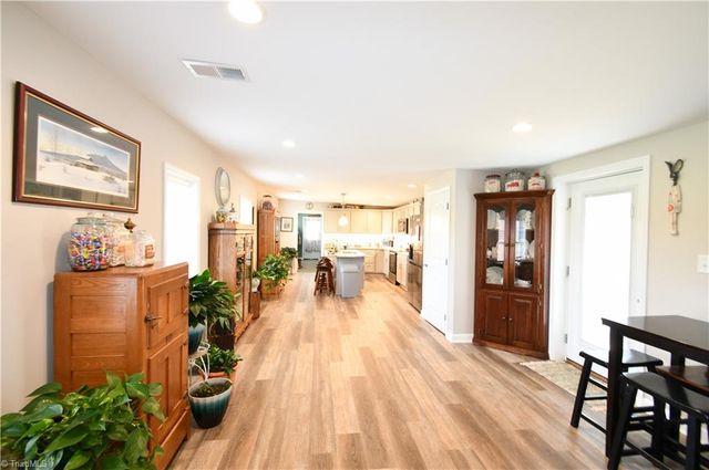 4797 Rockford Road, Dobson, NC 27017