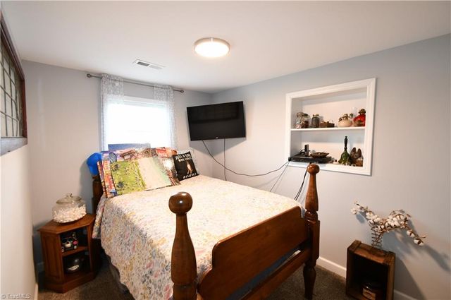 4797 Rockford Road, Dobson, NC 27017