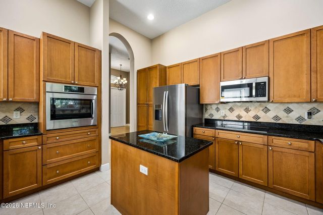 96067 OAK CANOPY Lane, Fernandina Beach, FL 32034
