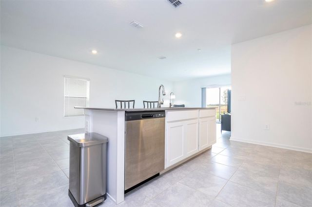 668 DARING DRIVE, Davenport, FL 33837