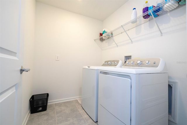 668 DARING DRIVE, Davenport, FL 33837