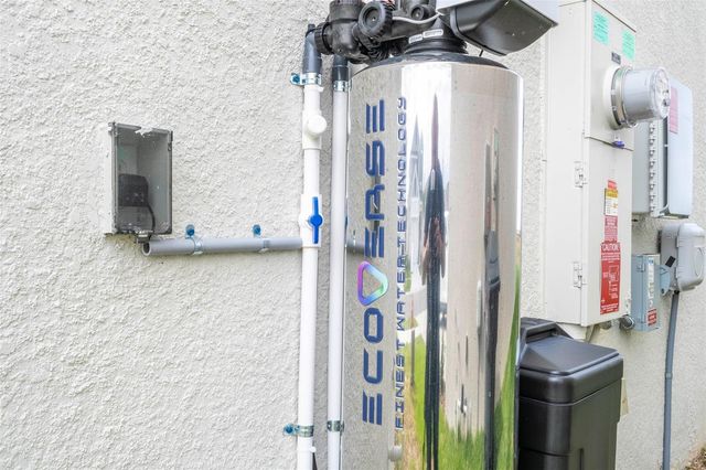 668 DARING DRIVE, Davenport, FL 33837