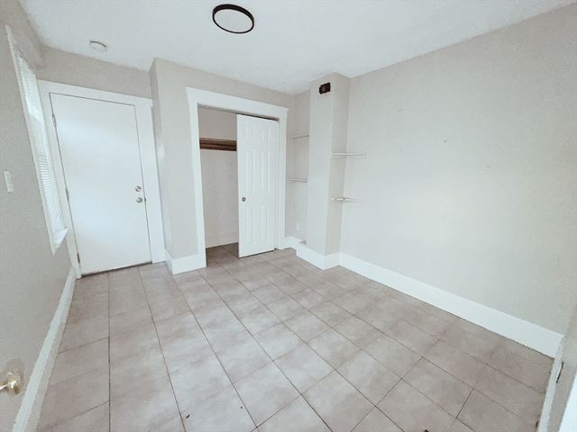 46 Grove St 3, Lynn, MA 01905