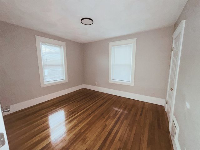 46 Grove St 3, Lynn, MA 01905